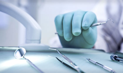 cirurgia - Implantes Dentários