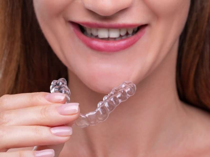 Goteira de bruxismo — placa de proteção oclusal para bruxismo — periodontia Divinópolis MG